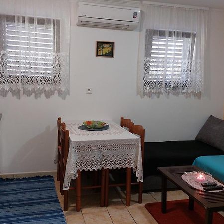 Apartments Katarina อูมัค ภายนอก รูปภาพ