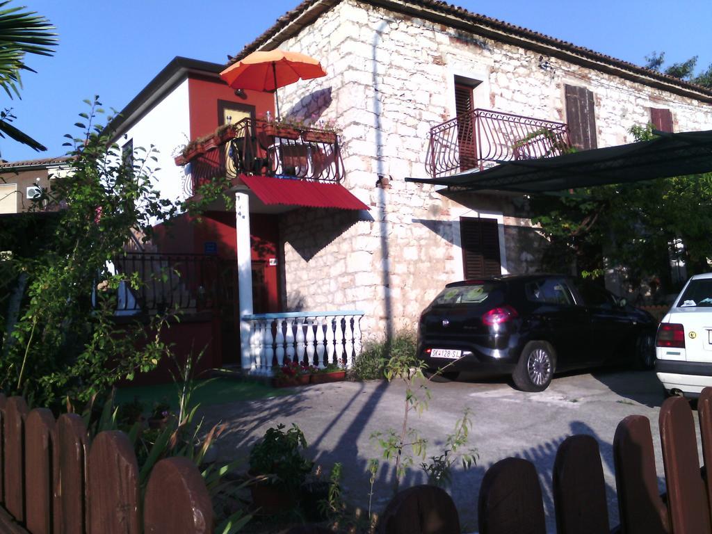 Apartments Katarina อูมัค ห้อง รูปภาพ